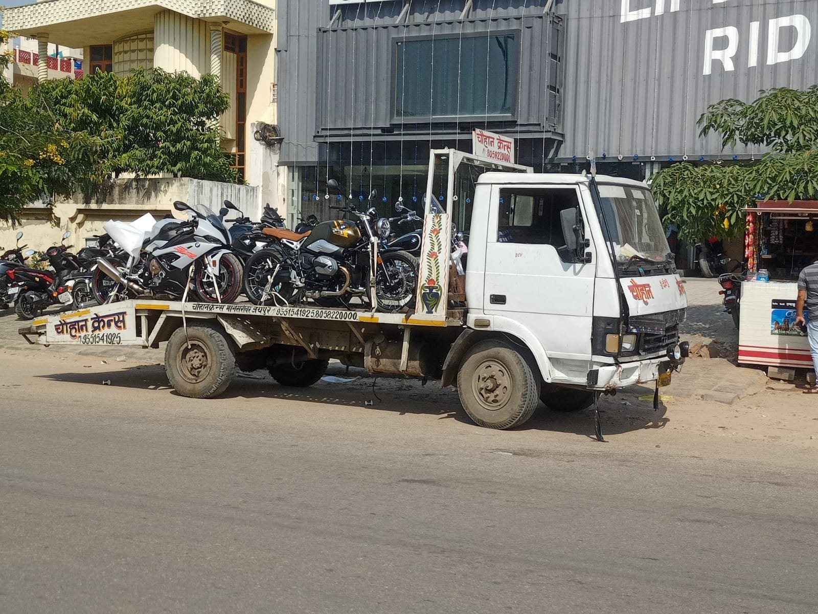 telescopic crane services in Jaipur